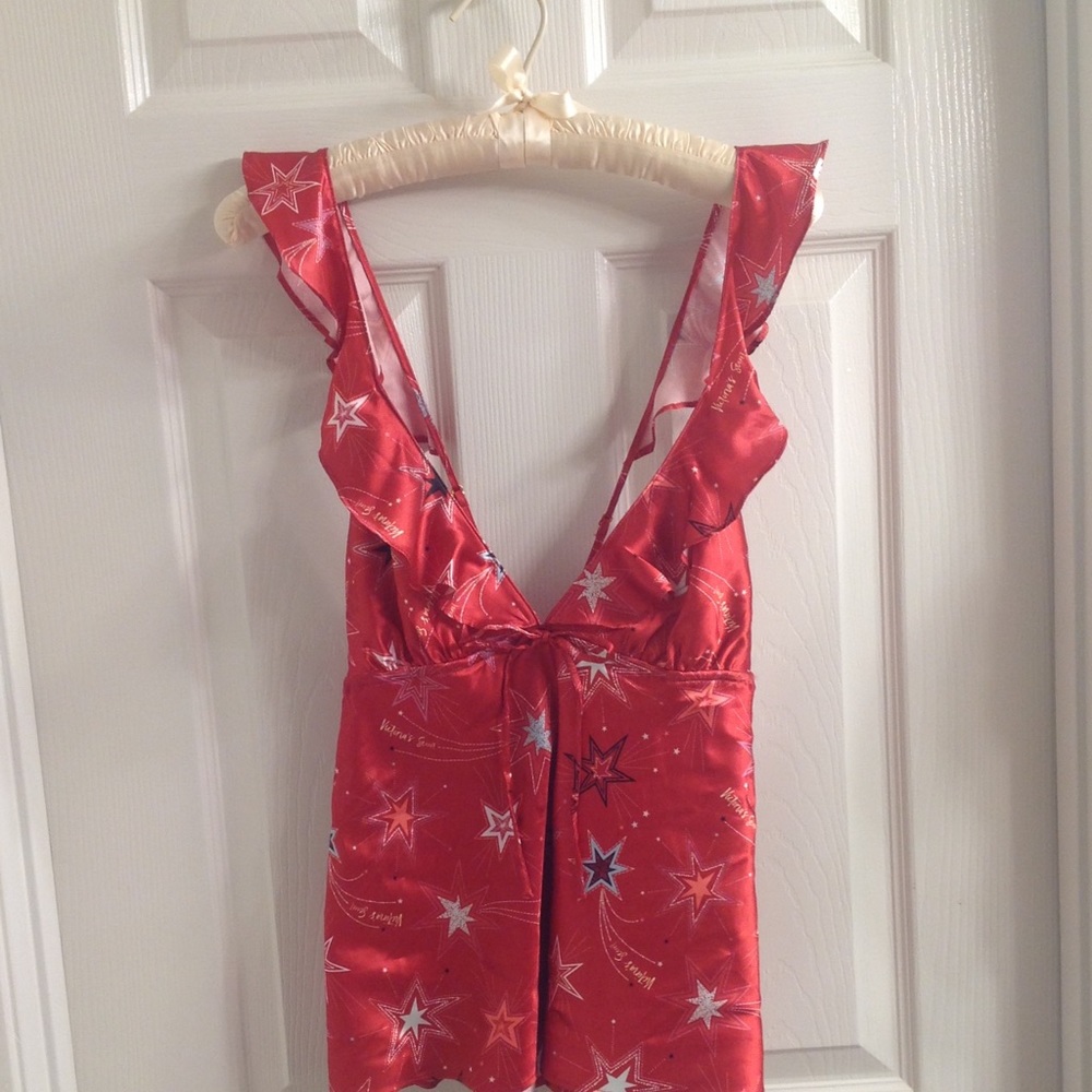 Victoria’s Secret Cute Cami, Red, Large - The Mix Slip Top